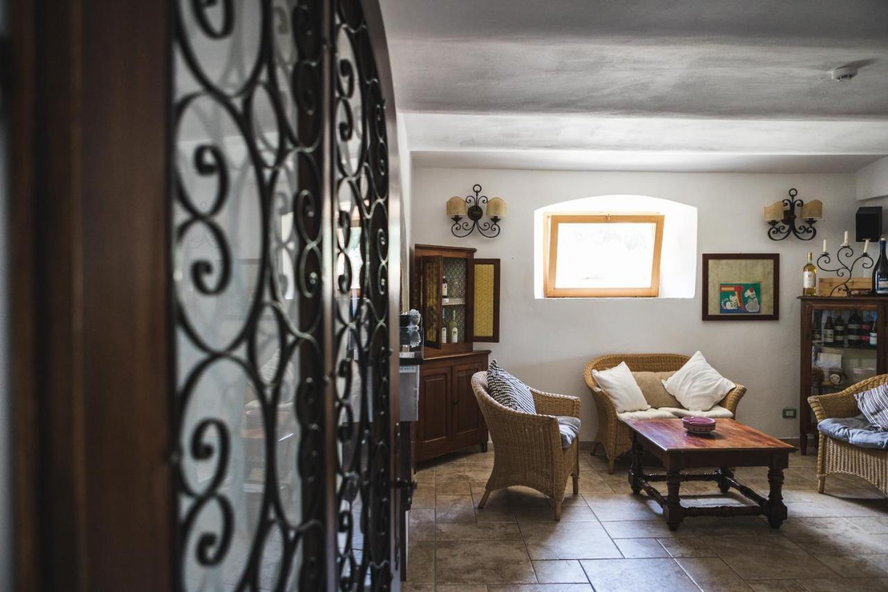 Hotel Castello Monticello ジリオ・ポルト エクステリア 写真